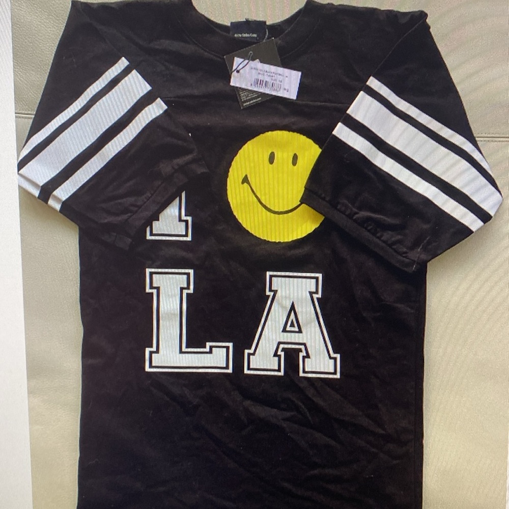 Joshua’s Sanders SMILEY “I 😊 LA” Black Football XS t-shirt Cult urban Street